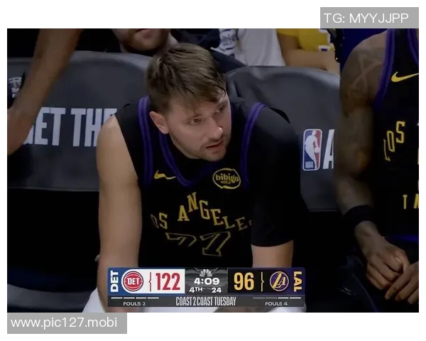 好消息，湖人队东契奇伤情严重程度被淡化，能否出战勇士仍存疑